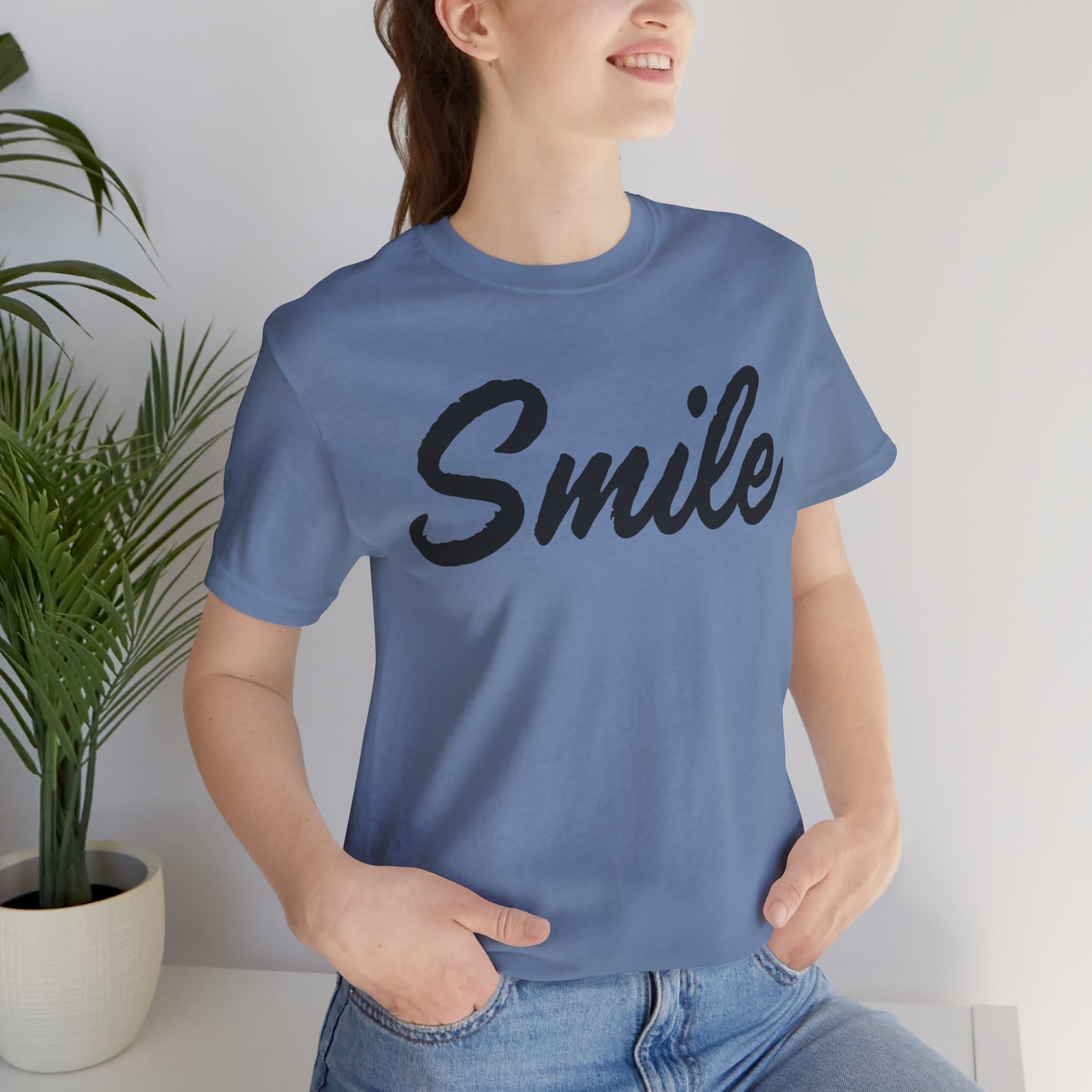 SMILE Simple Text Tee